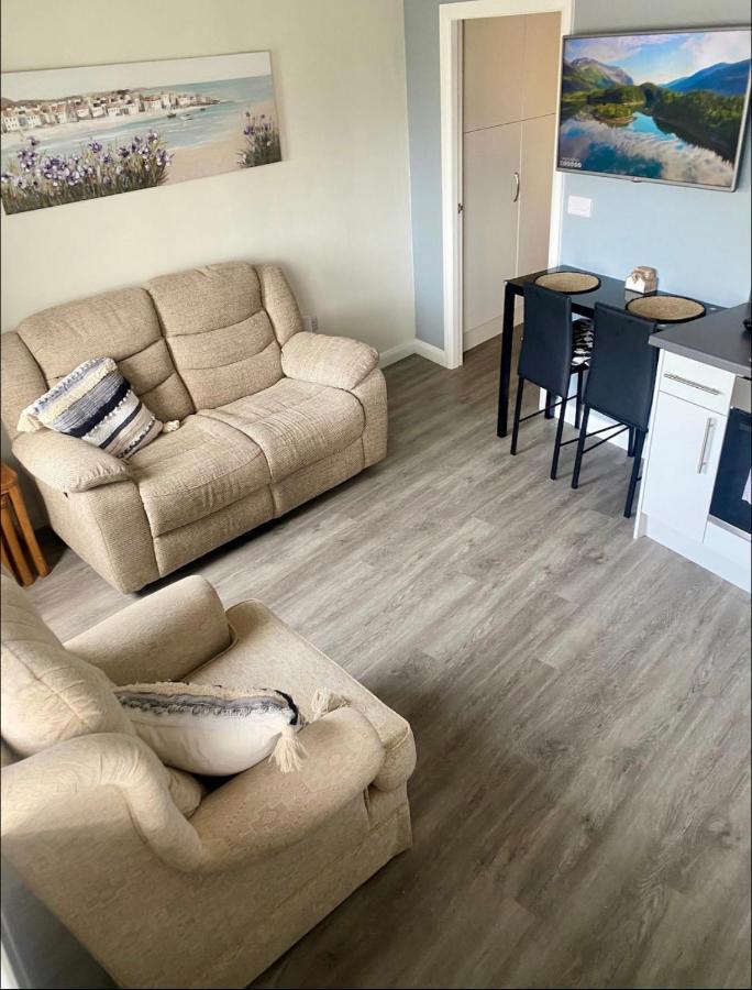 Poppy'S Place Llandudno Junction Esterno foto